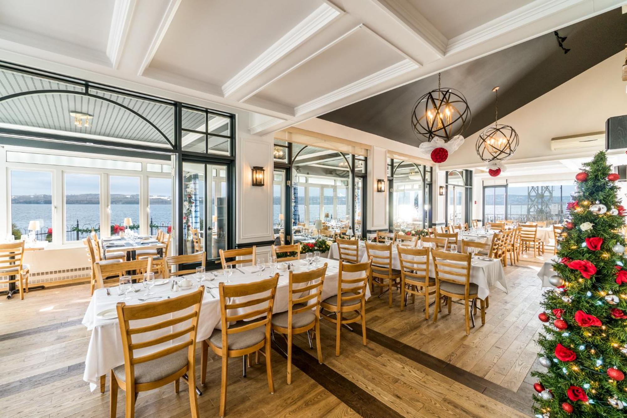 Saint-Laurent-de-l'ile d'Orleans Goeliche Hotel Et Appartement מראה חיצוני תמונה