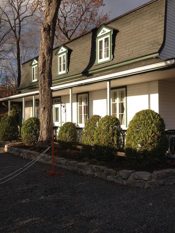 Saint-Laurent-de-l'ile d'Orleans Goeliche Hotel Et Appartement חדר תמונה