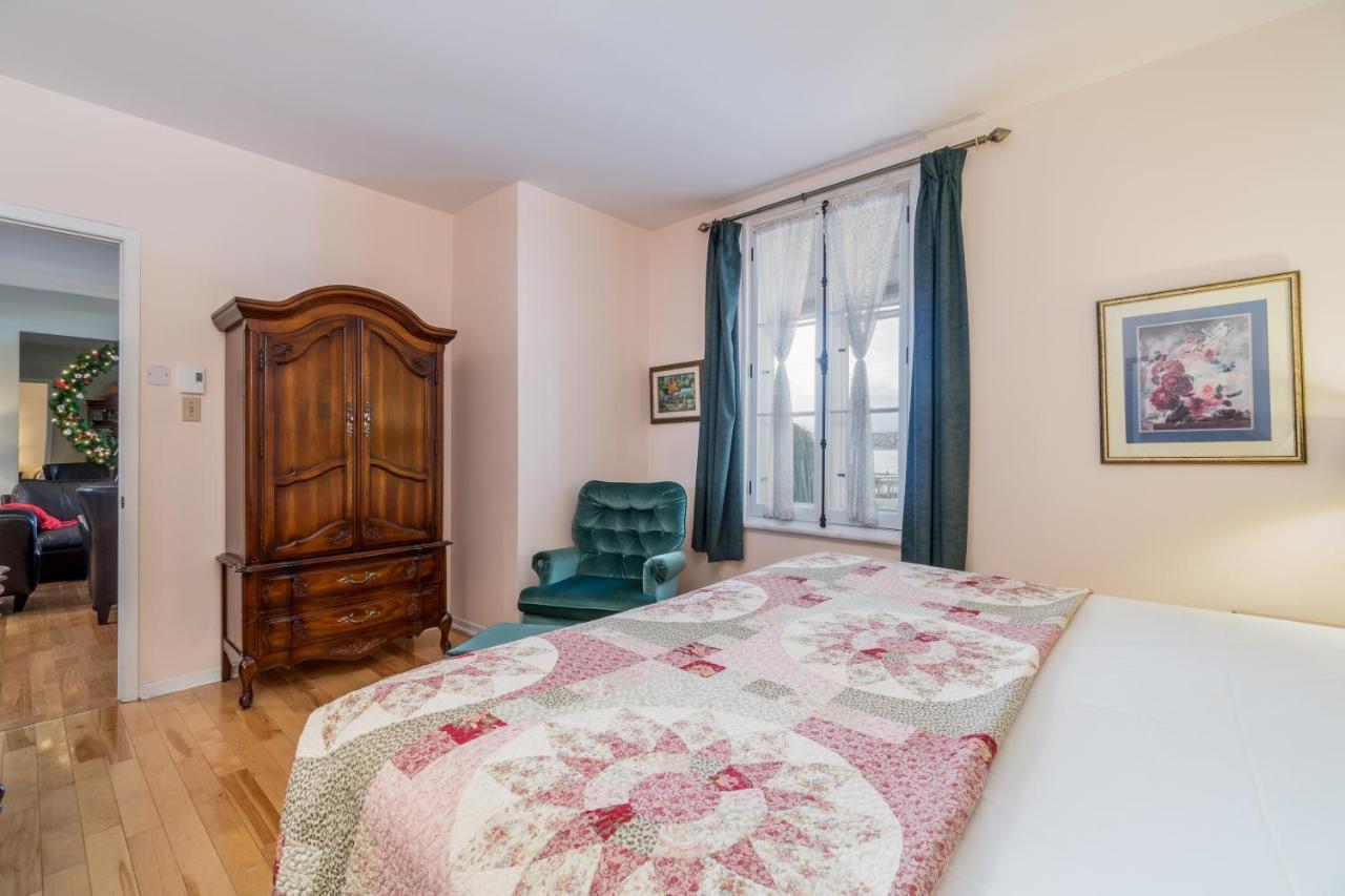 Saint-Laurent-de-l'ile d'Orleans Goeliche Hotel Et Appartement מראה חיצוני תמונה